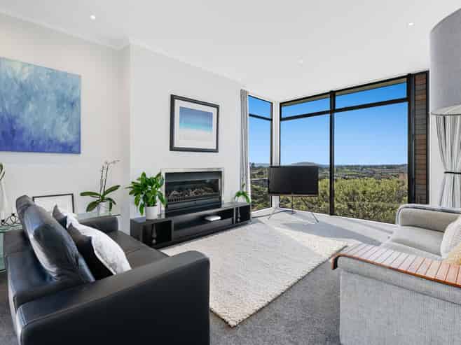 15 Balboa Drive, Matakatia