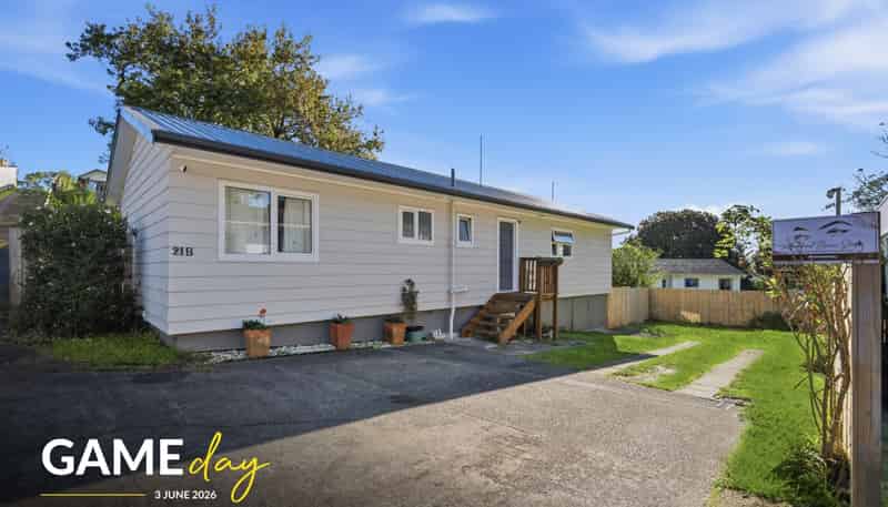 21b Taurus Crescent, Beach Haven