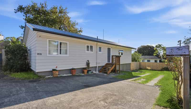 21b Taurus Crescent, Beach Haven