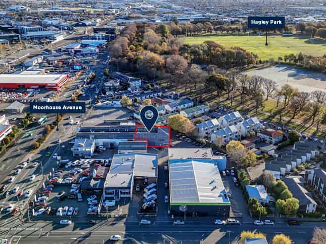 Warehouse with Office on Moorhouse Avenue