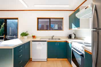 10A Mersey Street, Island Bay