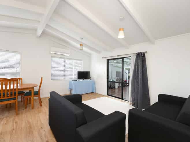 30A Leo Street, Glen Eden