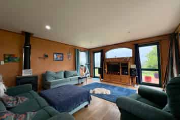 552 Mahurangi East Road, Algies Bay