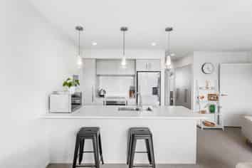 2/13 Paketai Lane, Beachlands