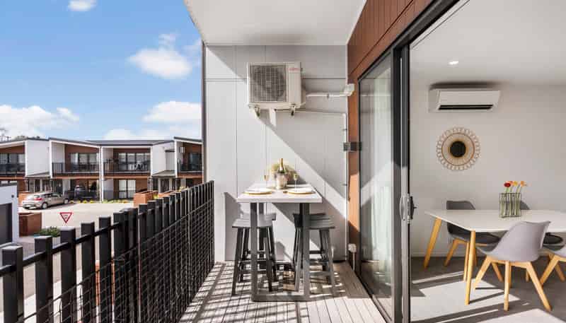 2/13 Paketai Lane, Beachlands