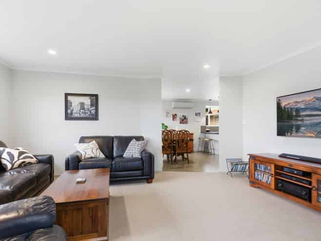 10B Taramea Rise, Pyes Pa