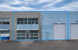 Modern Warehouse & Office in Casebrook