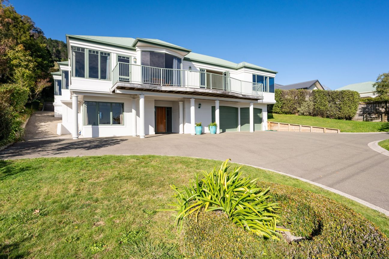 Family Living With Views to Love - Widok 2