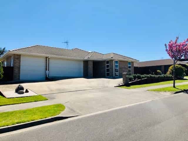 93 Victory Drive, Wharewaka