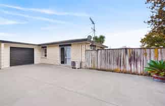 58B Whiting Crescent, Greenmeadows