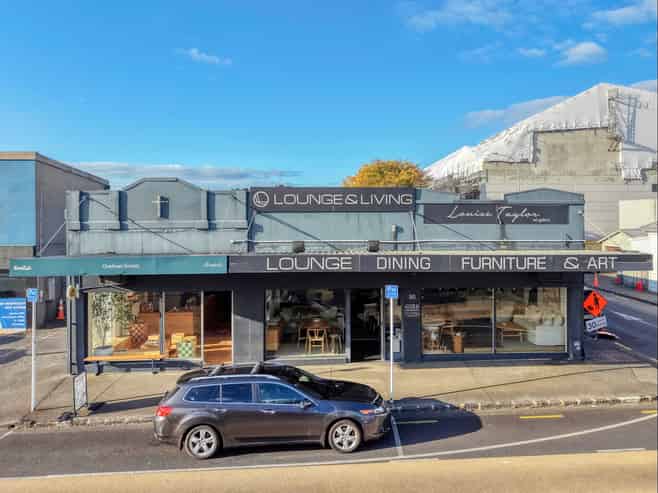 Prime Mt Eden corner: Invest or occupy