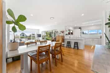 45 Vipond Road, Stanmore Bay