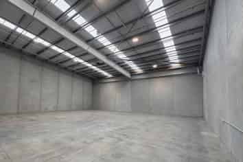 Premium Westgate Industrial Lease