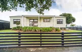 2 Peter Hall Drive, Kelvin Grove