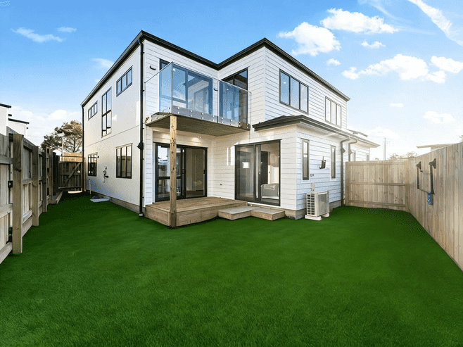 3&5/35 Royton Avenue, Mangere East