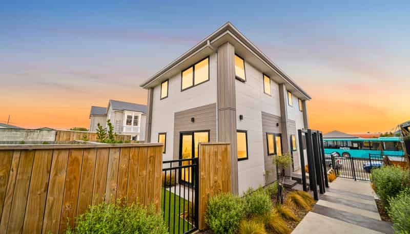 2/39 Oram Avenue, New Brighton
