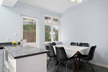 12 Roseneath Terrace, Roseneath