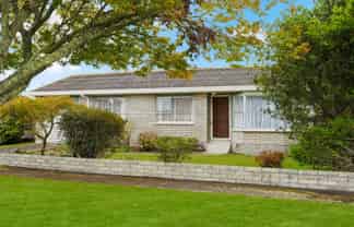15 Bains Avenue, Hamilton East