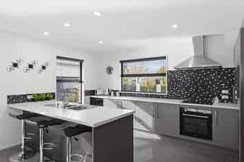 35 Kahuraki Drive, Pegasus