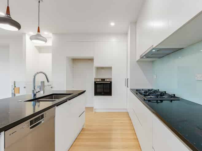16 Moki Place, Long Bay