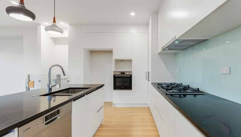 16 Moki Place, Long Bay