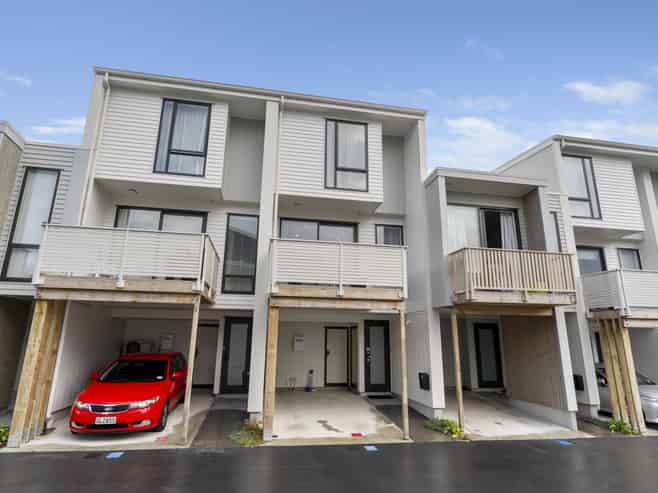 17 Kamahi Place, Paraparaumu