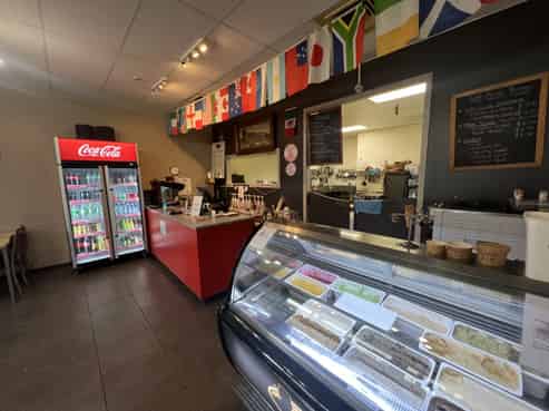 Well Known Established Pizza & Pasta Restaurant