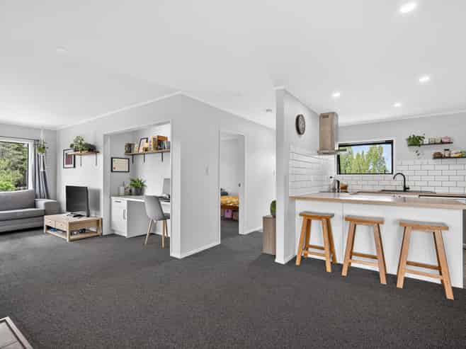 165 Owhiwa Road, Parua Bay