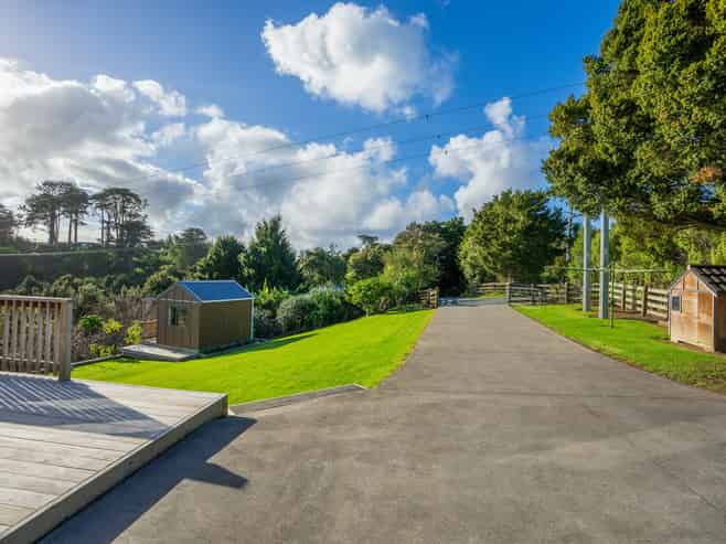 165 Owhiwa Road, Parua Bay