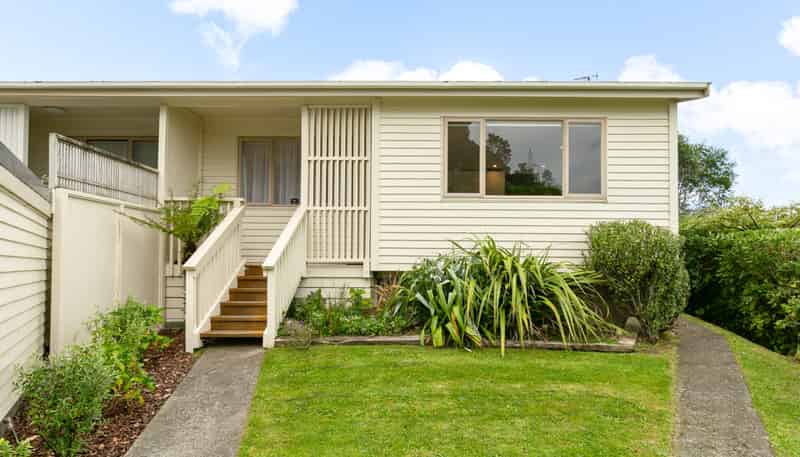 2A Downing Street, Crofton Downs