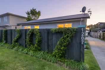 1207A Papamoa Beach Road, Papamoa