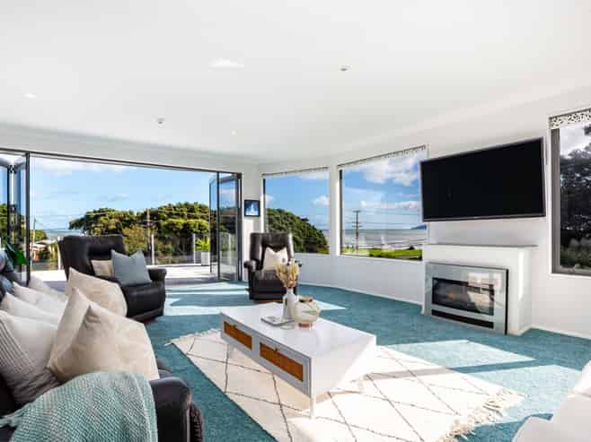 56 Wharemauku Road, Raumati Beach