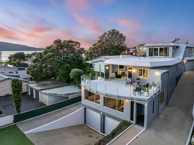 56 Wharemauku Road, Raumati Beach
