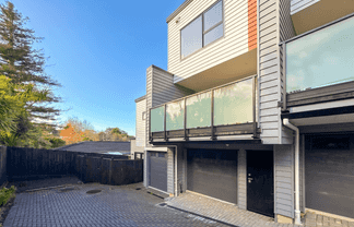 19E Cedar Heights Avenue, Massey
