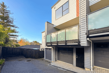 19E Cedar Heights Avenue, Massey