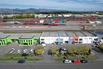 Tidy 212 sqm Riccarton Industrial Unit