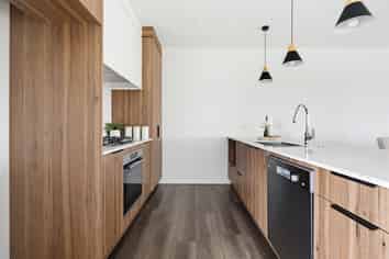 1/8 Crest Rise, Flagstaff