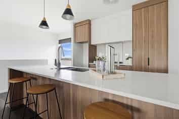 1/8 Crest Rise, Flagstaff