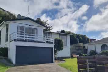 9 Kerr Grove, Johnsonville