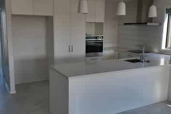 33 Trewern Avenue, Chartwell