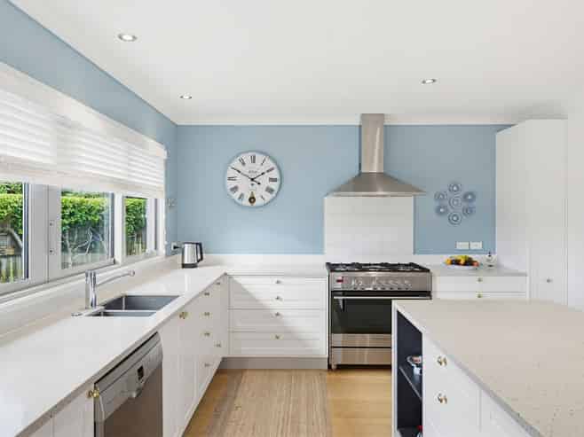8 River Glade, Waikanae