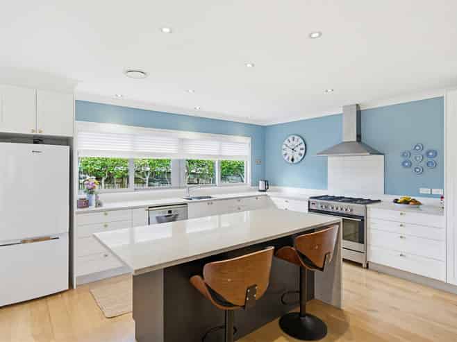 8 River Glade, Waikanae