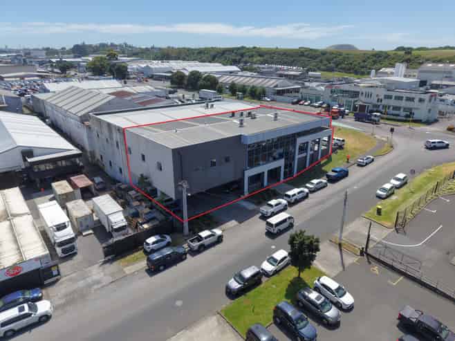900sqm A-Grade Building with Massive Profile