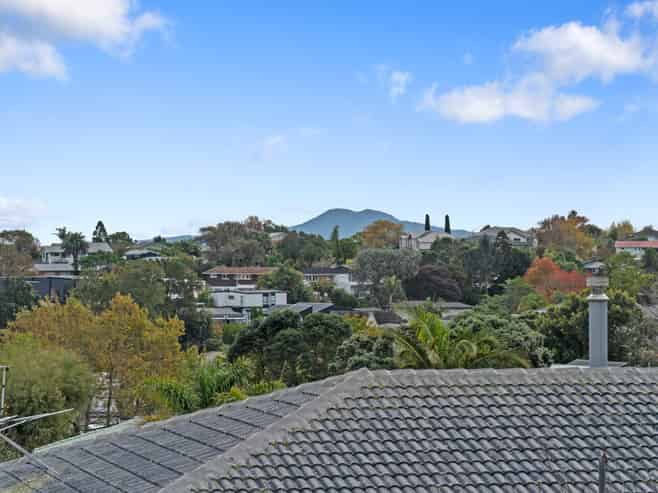 1&2/71 O'Halloran Road, Howick