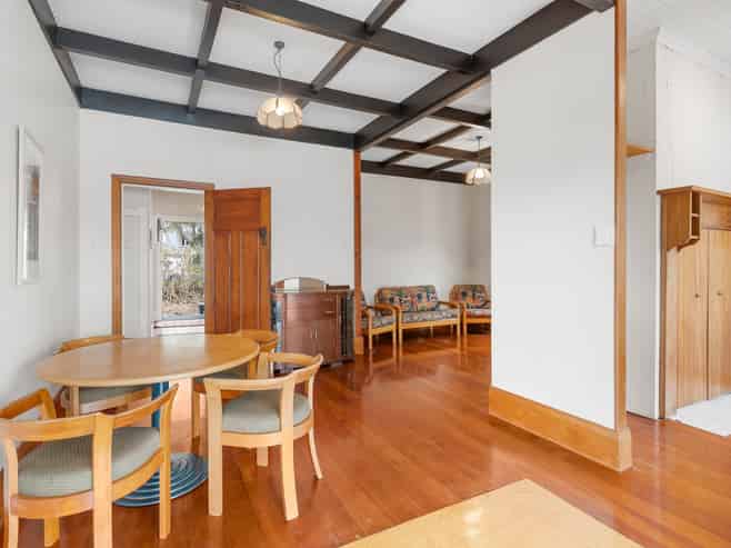 16 Fifth Avenue, Mount Albert
