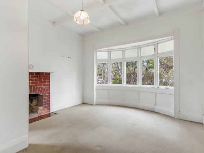 16 Fifth Avenue, Mount Albert