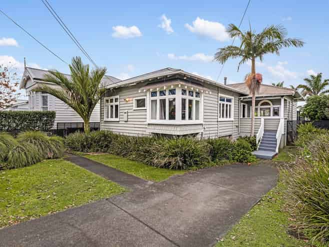 30 Volcanic Street, Mount Eden