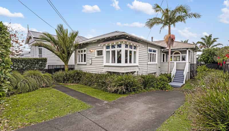 30 Volcanic Street, Mount Eden