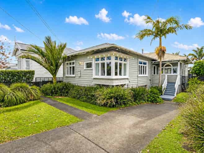 30 Volcanic Street, Mount Eden