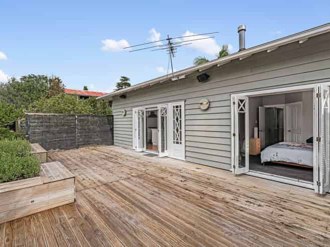 30 Volcanic Street, Mount Eden
